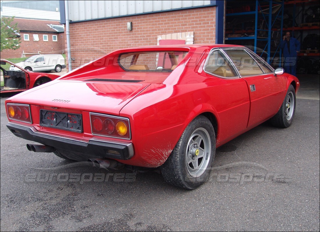 ferrari 308 gt4 dino (1979) con 54,824 kilómetros, en preparación para desmantelamiento #10