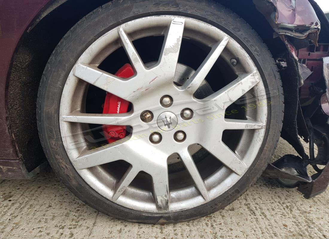 maserati granturismo (2008) con 75,001 miles, preparándose para desmantelar #17