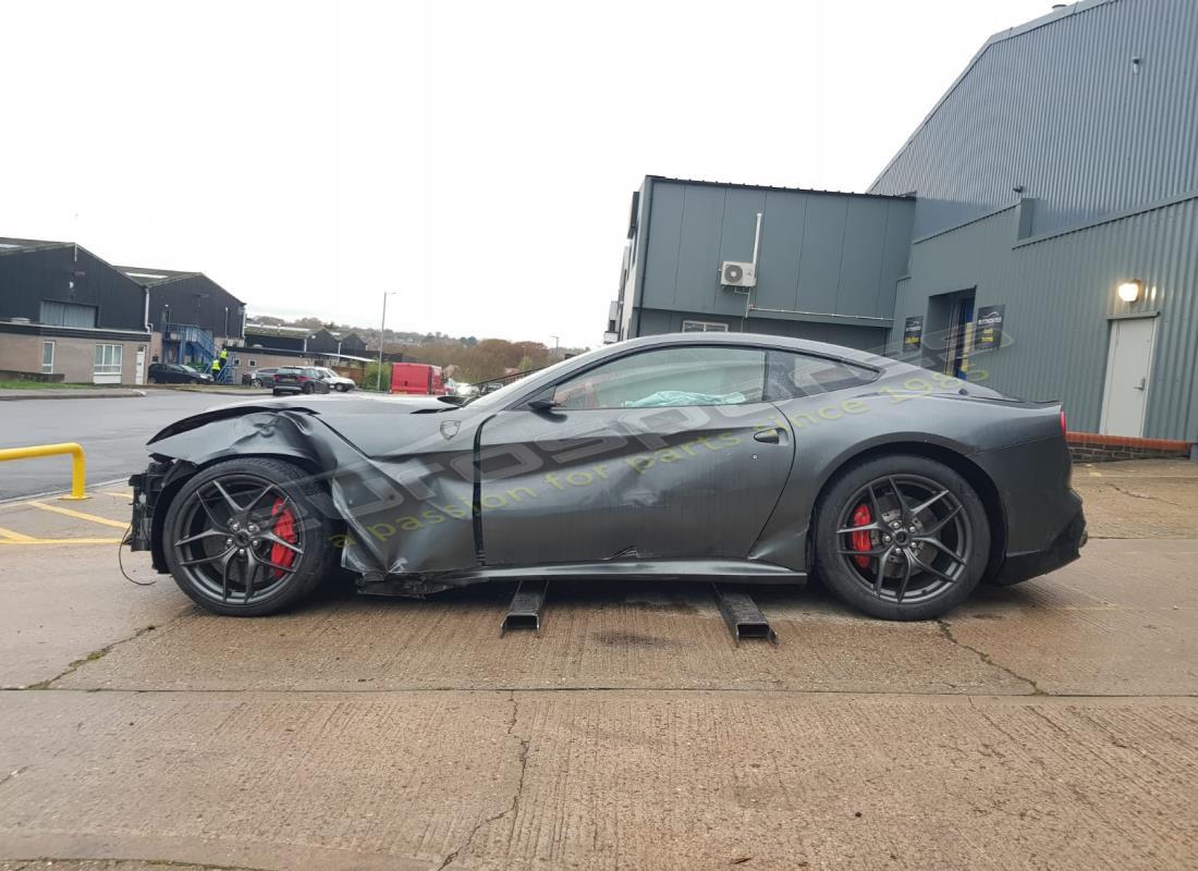 ferrari f12 berlinetta (europe) con 6,608 kilómetros, en preparación para desmantelamiento #2