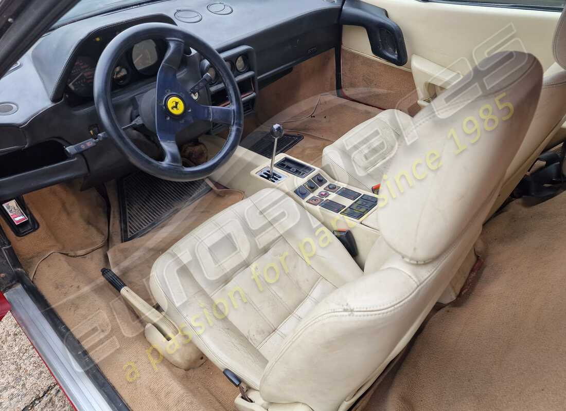 ferrari 328 (1985) con 28,673 kilómetros, en preparación para desmantelamiento #9