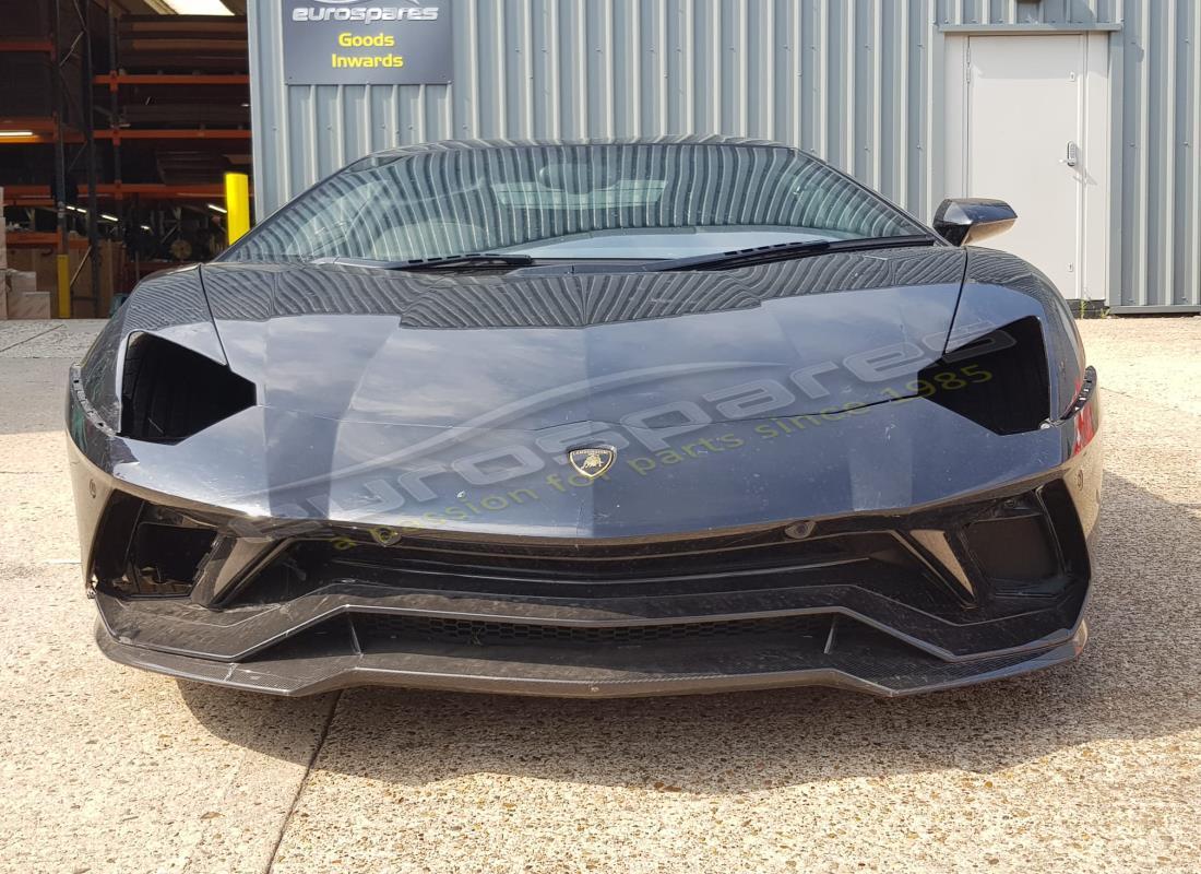 lamborghini lp740-4 s coupe (2018) con 6,254 miles, preparándose para desmantelar #8