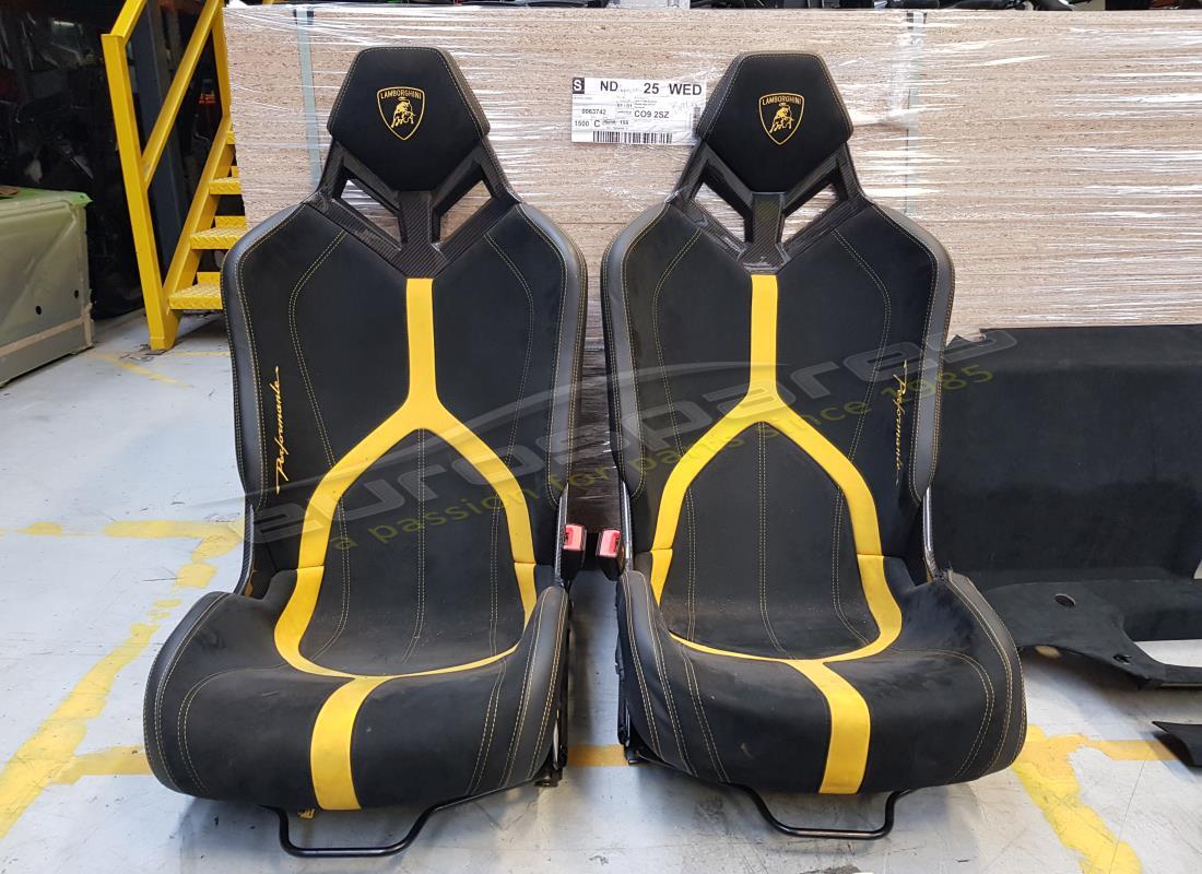 lamborghini 2018 (performante coupe) con 0 millas, preparándose para el desmantelamiento #11