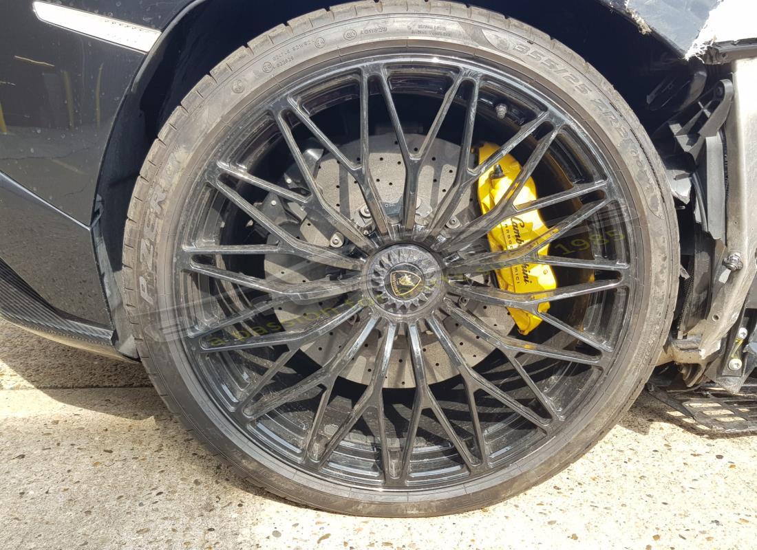 lamborghini 2018 (lp740-4 s coupe) con 6,254 miles, preparándose para desmantelar #15