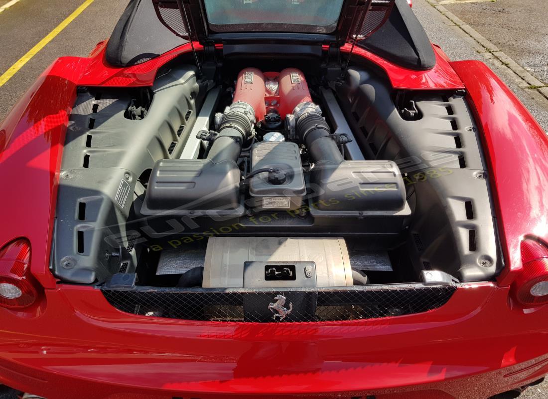 ferrari f430 spider (rhd) con desconocido, preparándose para desmantelar #10