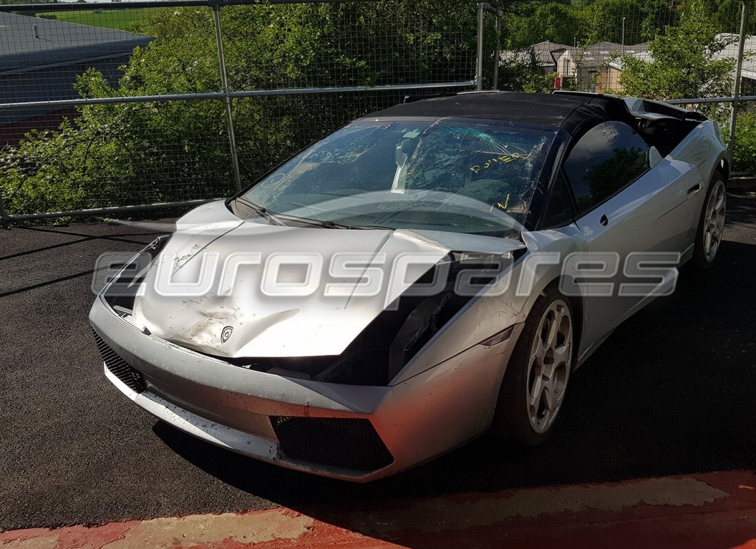 lamborghini gallardo spyder (2006) preparándose para el desmantelamiento en eurospares