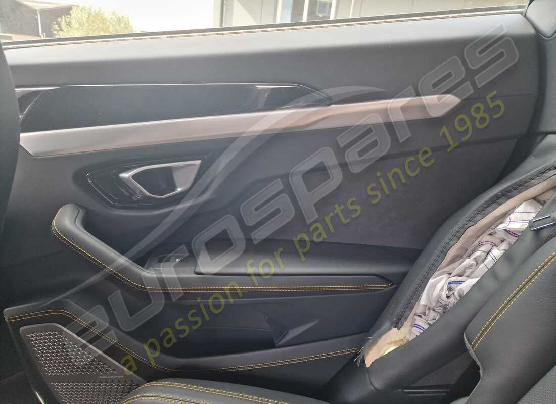 lamborghini urus (2020) con 13,163 miles, preparándose para desmantelar #16