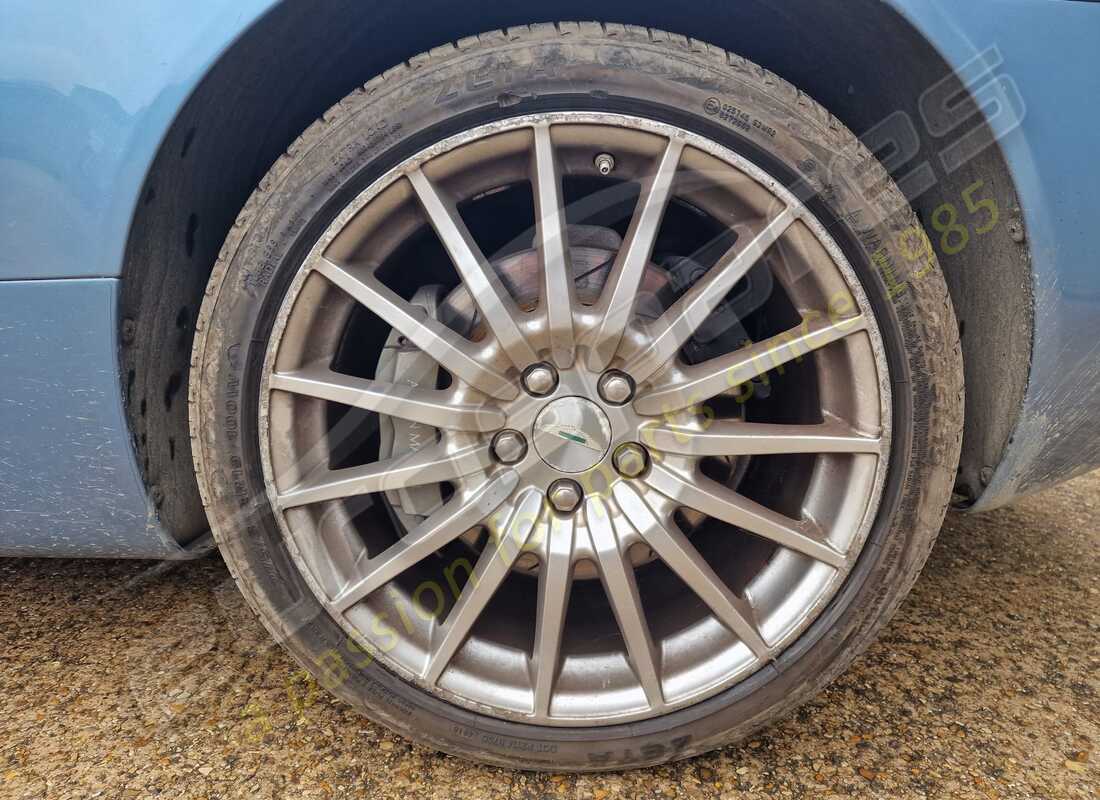 aston martin db9 (2007) con 100,275 miles, preparándose para desmantelar #19