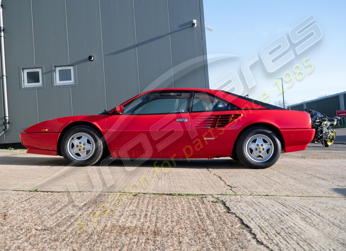ferrari mondial 3.2 qv (1987) con 83223, preparándose para desmantelar #2
