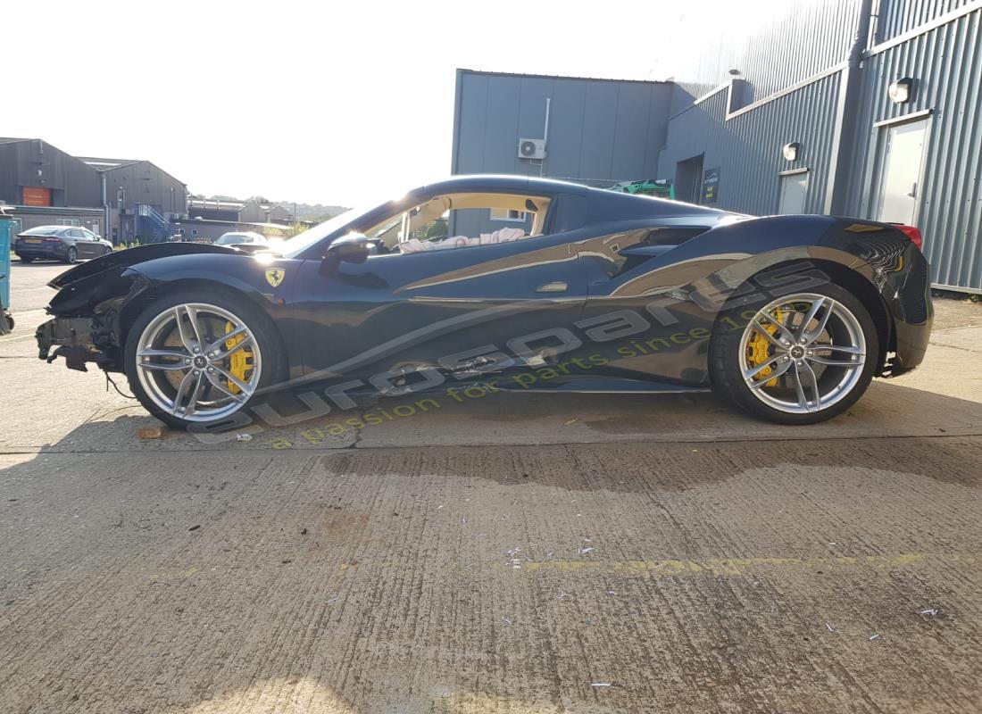 ferrari 488 spider (rhd) con 4,045 miles, preparándose para desmantelar #2