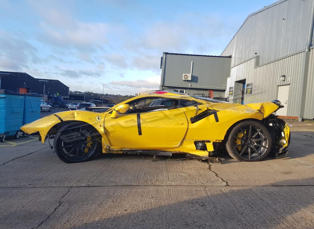 ferrari 488 pista con 482 millas, preparándose para el desmantelamiento #2