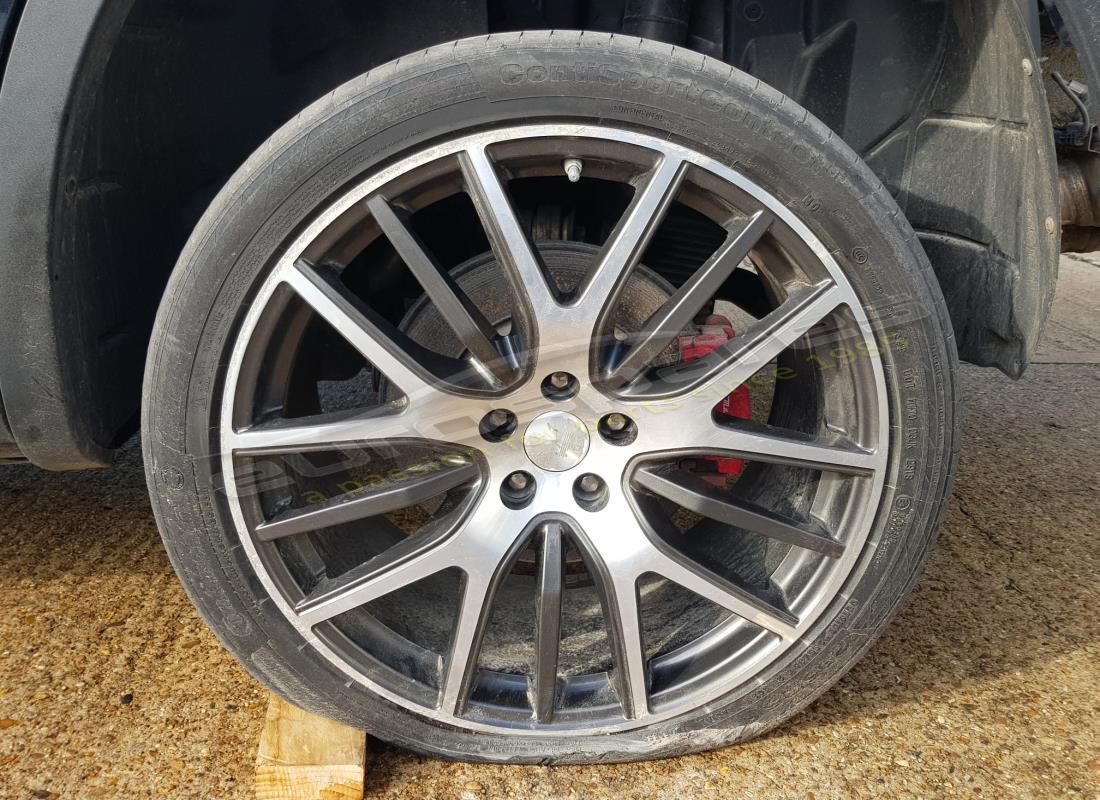 maserati levante (2017) con 39,360 miles, preparándose para desmantelar #18