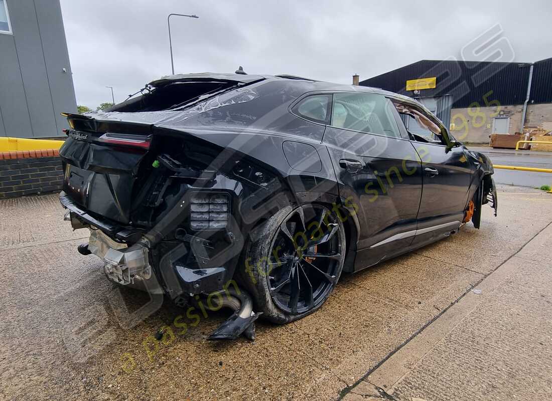 lamborghini urus (2020) con 7,343 miles, preparándose para desmantelar #5