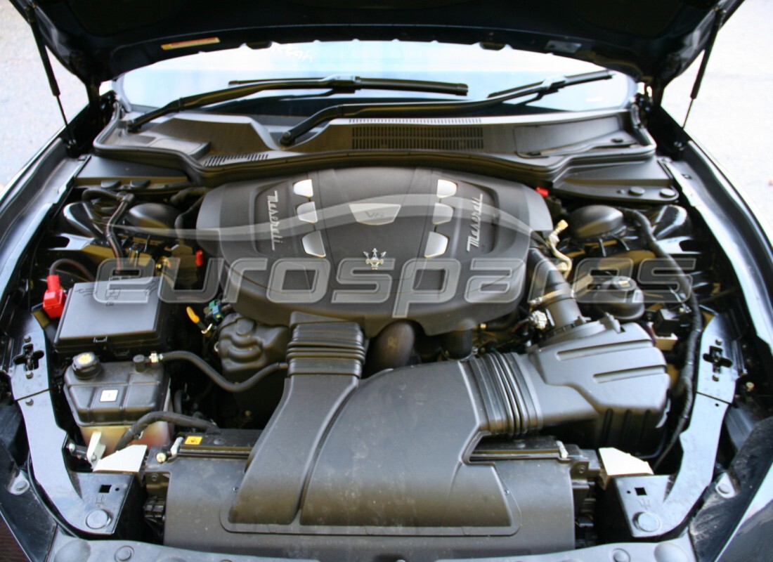maserati qtp. v6 3.0 tds 250bhp 2014 con 1,258 miles, preparándose para desmantelar #7