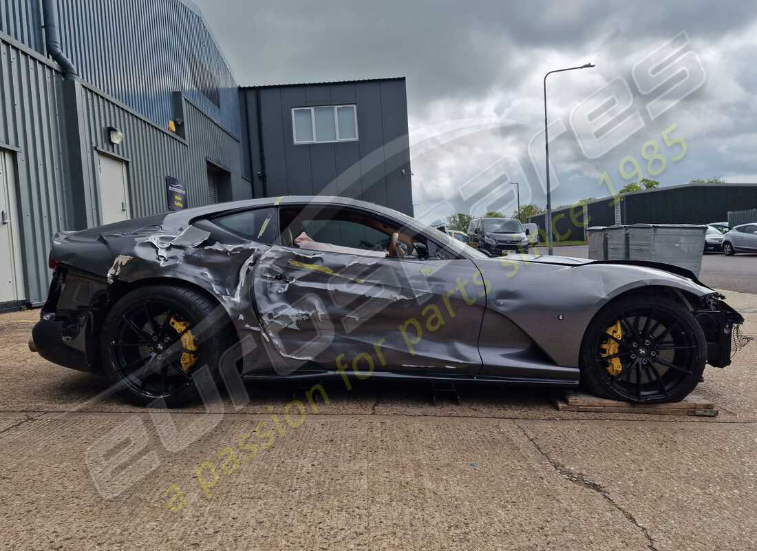ferrari 812 superfast (rhd) con 4,073 miles, preparándose para desmantelar #6