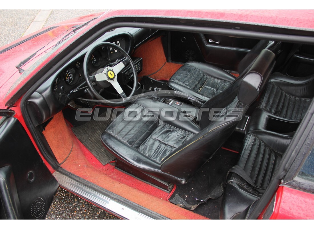 ferrari 308 gt4 dino (1976) con 4,173 kilómetros, en preparación para desmantelamiento #7