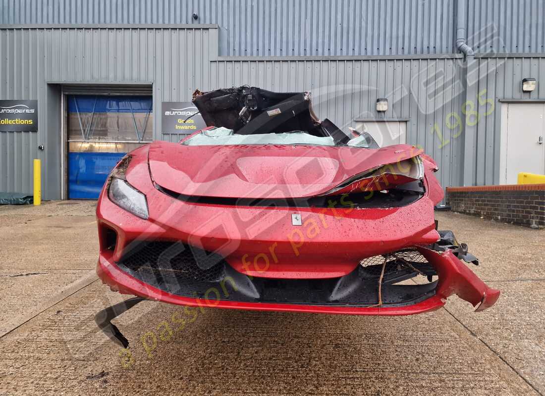 ferrari f8 tributo con 1,820 miles, preparándose para desmantelar #8