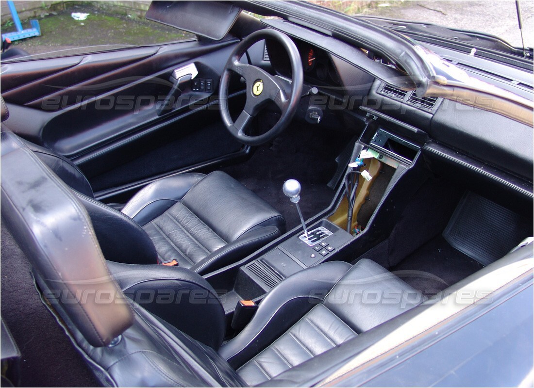 ferrari 348 (1993) tb / ts con 70,473 kilómetros, en preparación para desmantelamiento #2