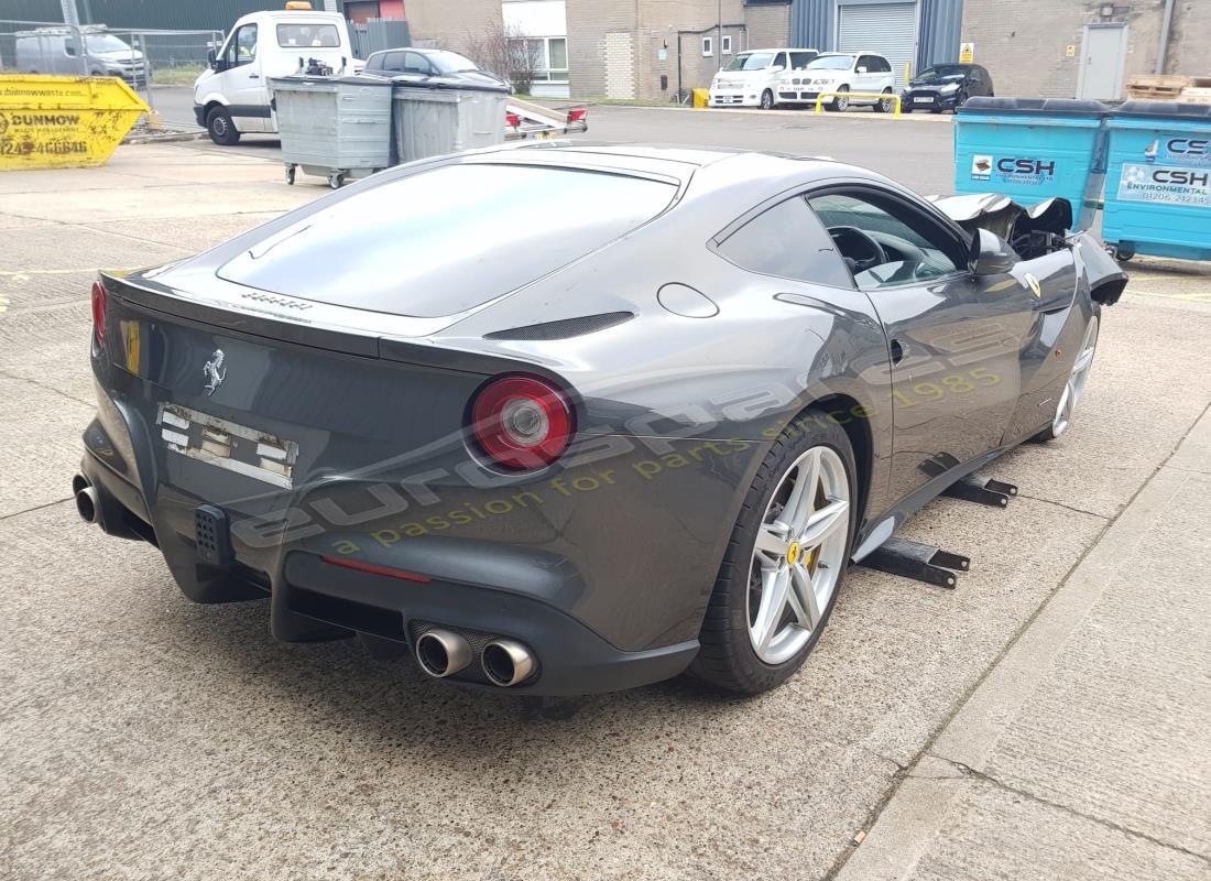 ferrari f12 berlinetta (rhd) con 16,082 miles, preparándose para desmantelar #5