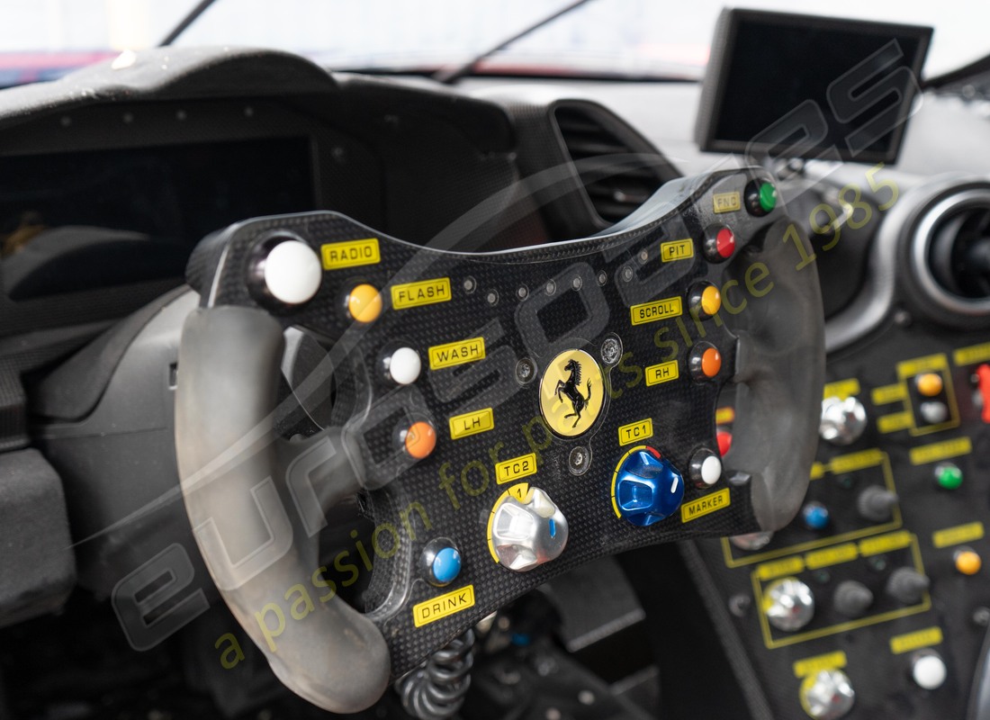 ferrari 488 challenge con 3900km, preparándose para desmantelar #15
