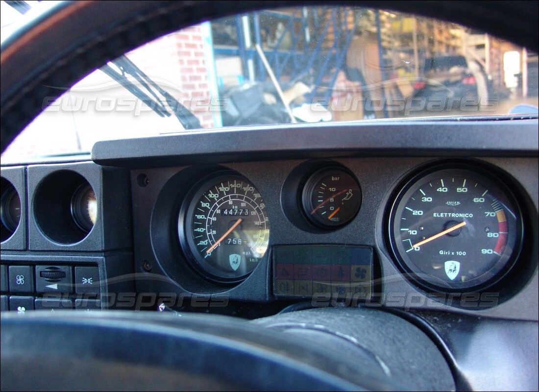 lamborghini jalpa 3.5 (1984) con 44,773 kilómetros, en preparación para desmantelamiento #4