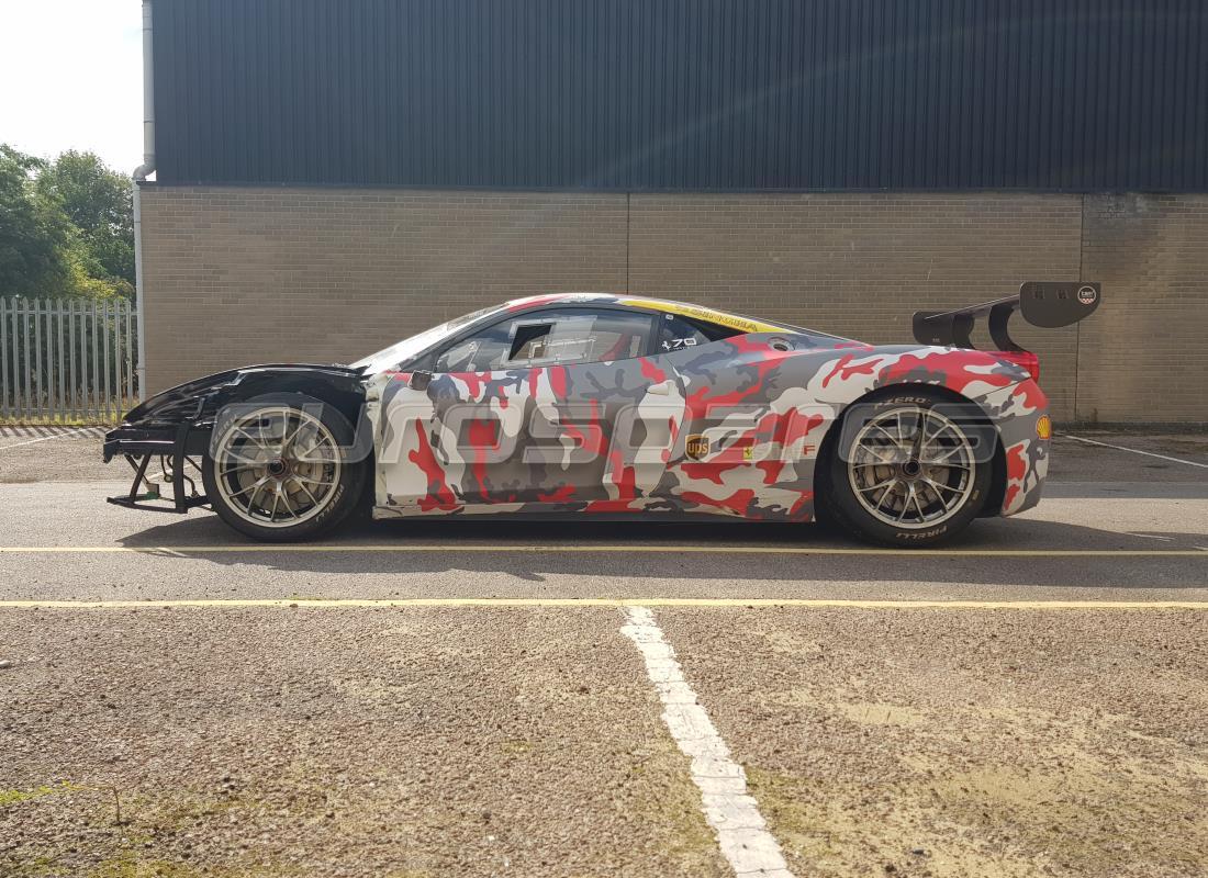 ferrari 458 challenge con desconocido, preparándose para desmantelar #2