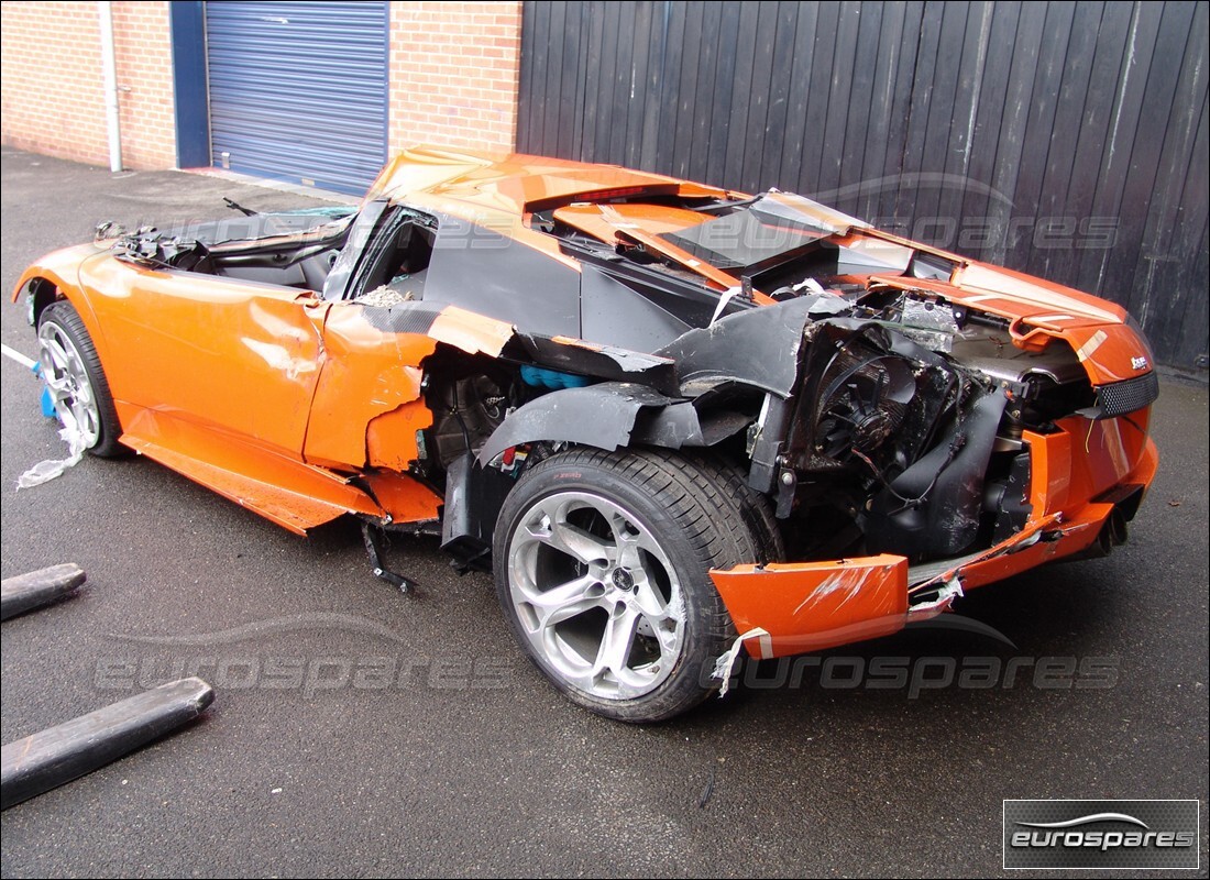 lamborghini murcielago coupe (2003) con 6,200 kilómetros, en preparación para desmantelamiento #6