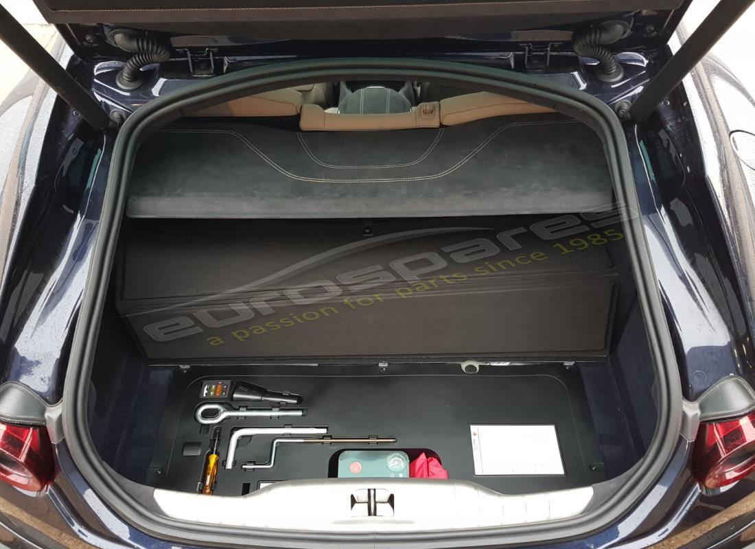 ferrari gtc4 lusso (rhd) con 9,275 miles, preparándose para desmantelar #15
