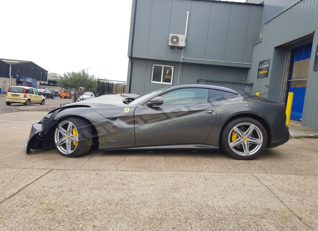 ferrari f12 berlinetta (rhd) con 16,082 miles, preparándose para desmantelar #2