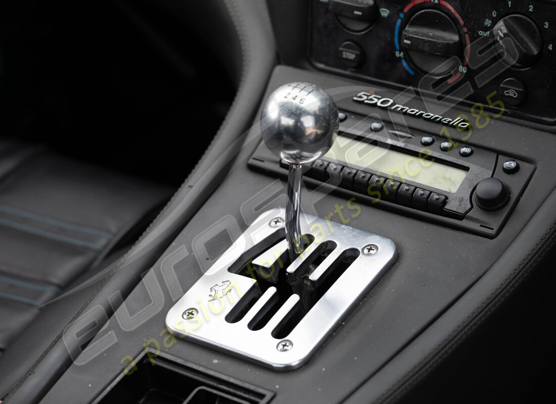 ferrari 550 maranello con 122523, preparándose para desmantelar #18