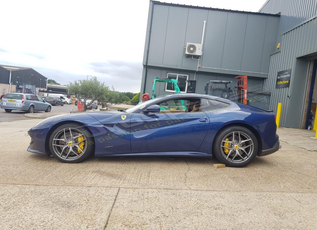 ferrari f12 berlinetta (rhd) con 12,000 miles, preparándose para desmantelar #2