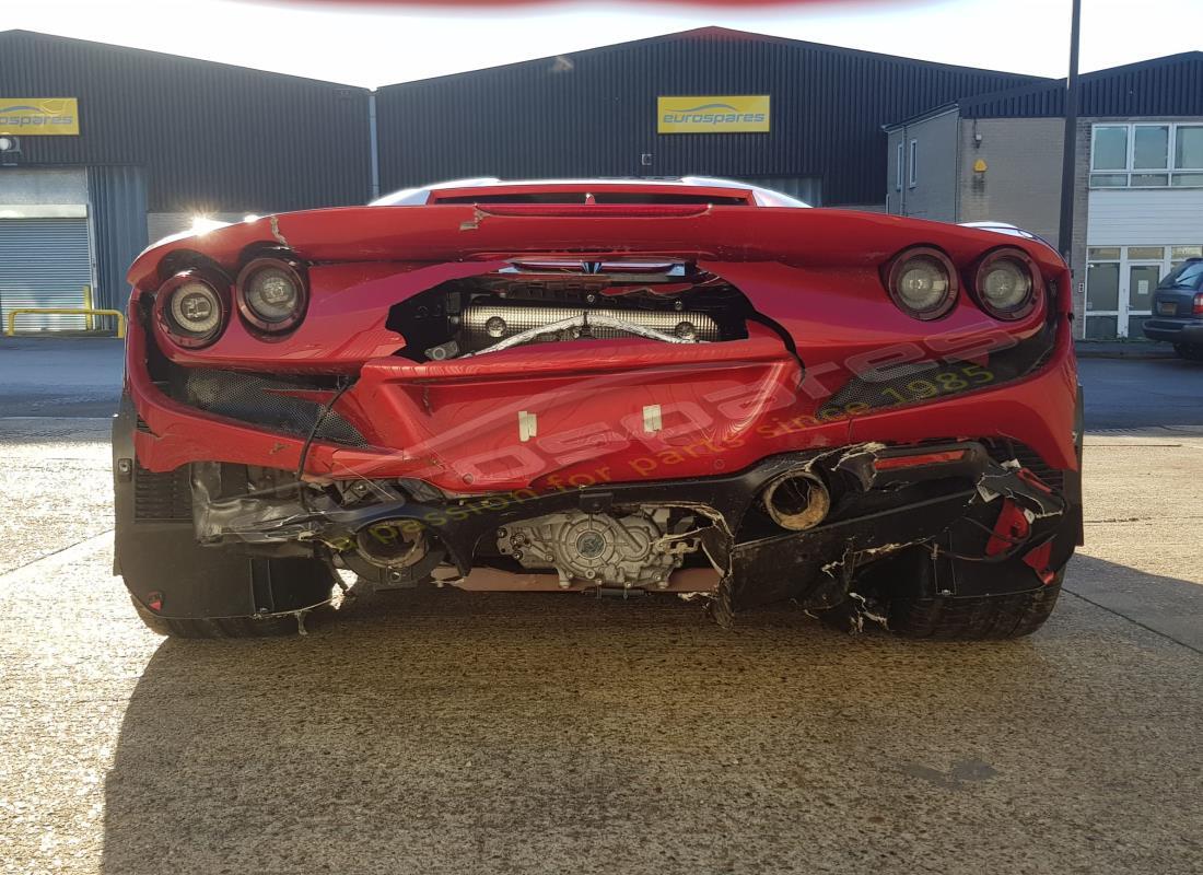 ferrari f8 spider con 940 millas, preparándose para el desmantelamiento #5
