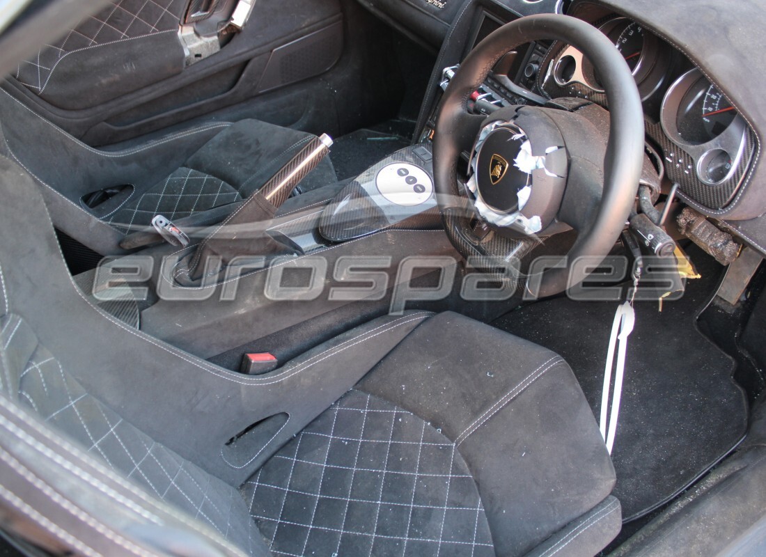 lamborghini lp560-2 coupe 50 (2014) con 7,461 miles, preparándose para desmantelar #5
