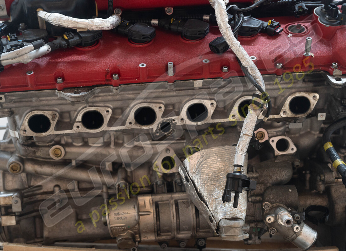 ferrari gtc4 lusso (rhd) motor preparándose para su desmontaje #4