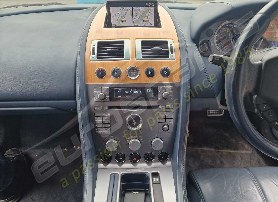 aston martin db9 (2007) con 100,275 miles, preparándose para desmantelar #15