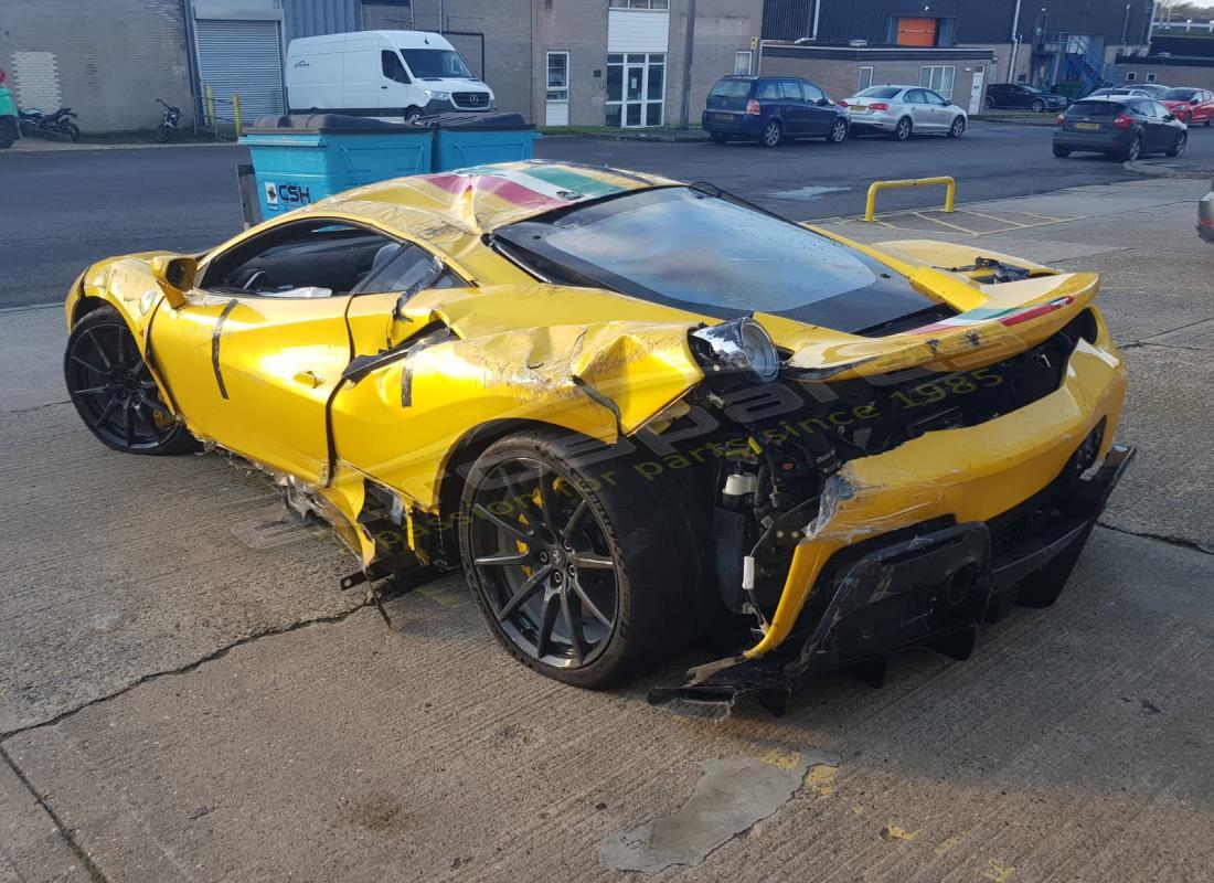 ferrari 488 pista con 482 millas, preparándose para el desmantelamiento #3