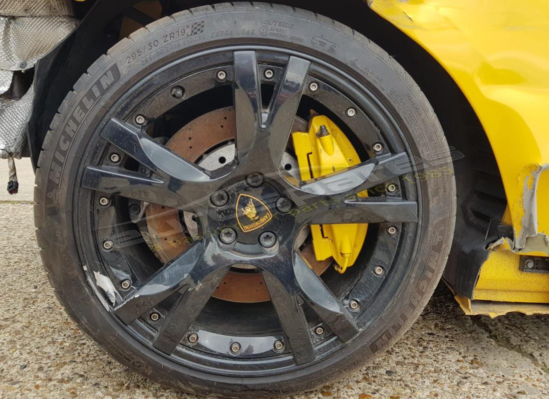 lamborghini lp550-2 coupe (2011) con 18,842 miles, preparándose para desmantelar #17
