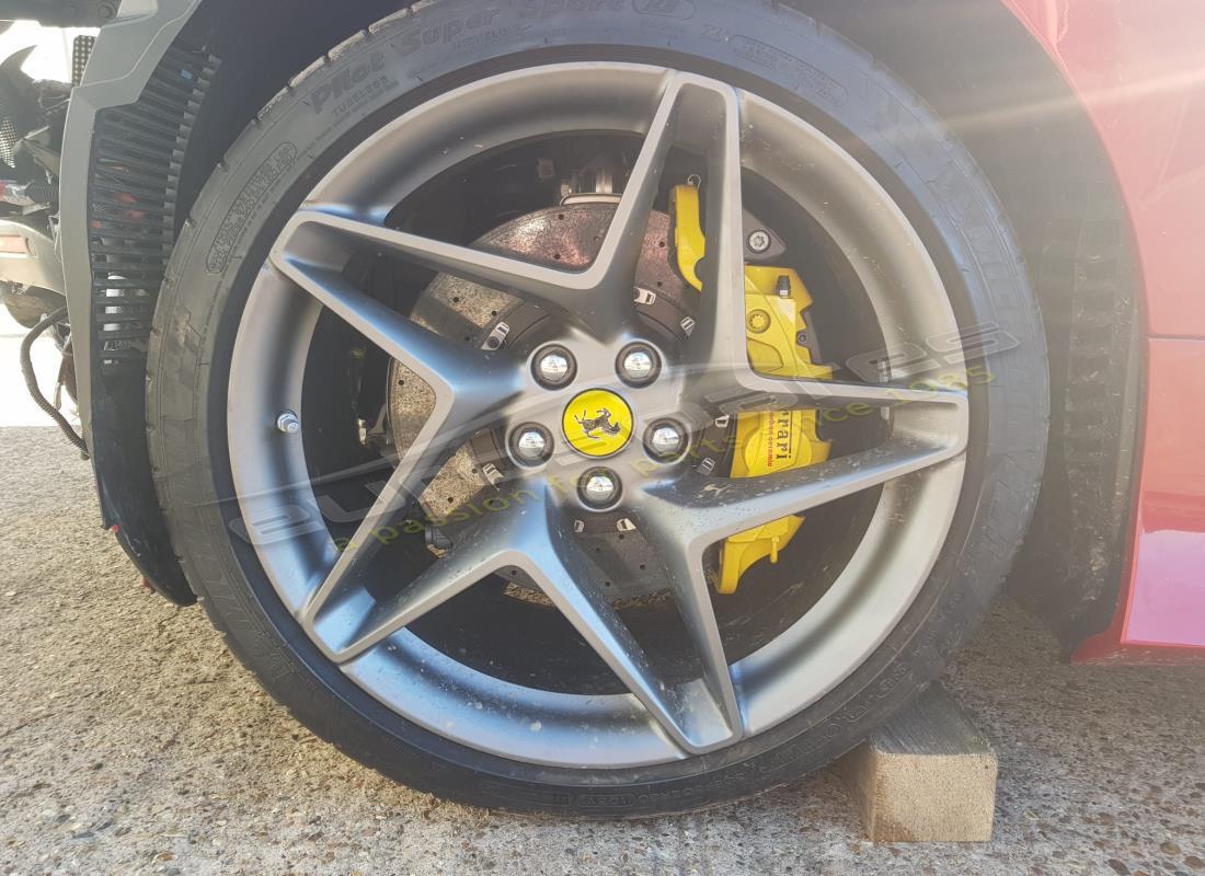 ferrari f8 spider con 940 millas, preparándose para el desmantelamiento #16