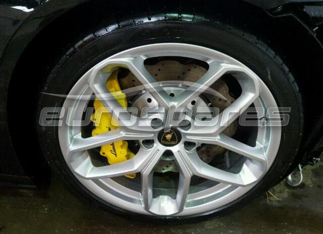 lamborghini lp580-2 coupe (2016) con 1,411 miles, preparándose para desmantelar #7
