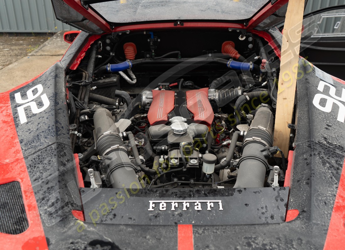 ferrari 488 challenge con 3900km, preparándose para desmantelar #24