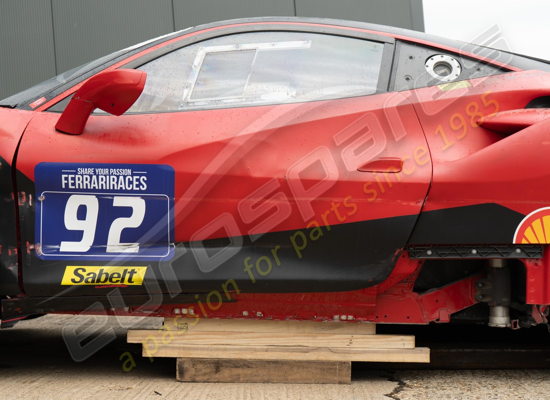 ferrari 488 challenge con 3900km, preparándose para desmantelar #9