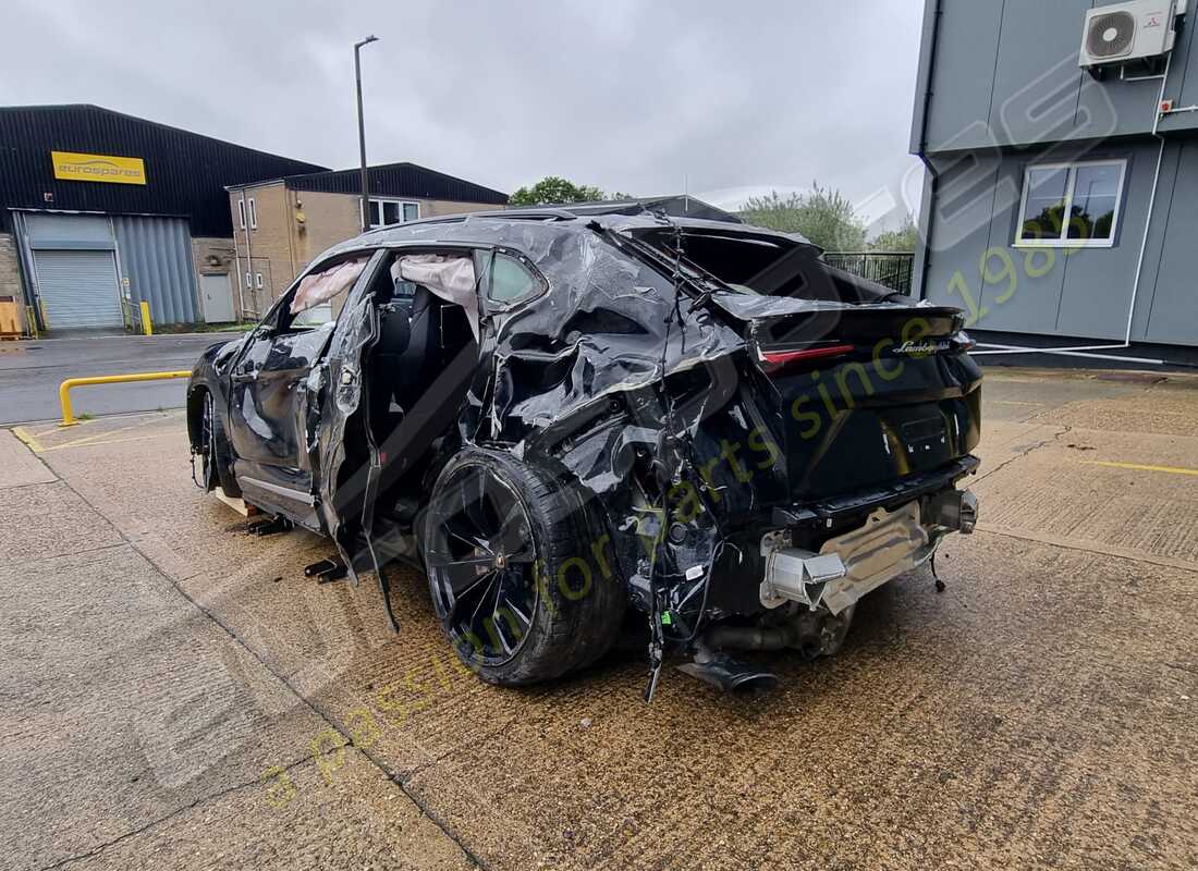 lamborghini urus (2020) con 7,343 miles, preparándose para desmantelar #3