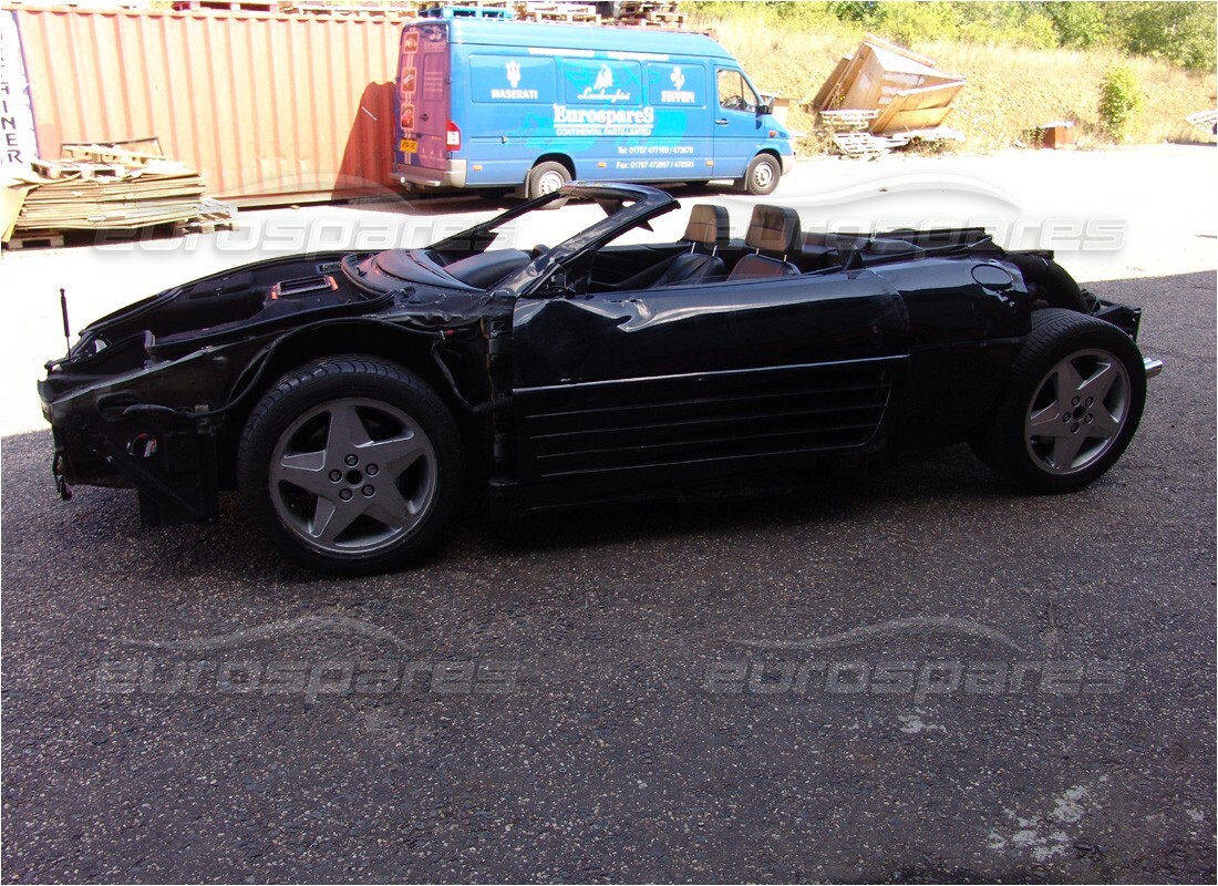 ferrari 348 (1993) tb / ts preparándose para el desmantelamiento en eurospares