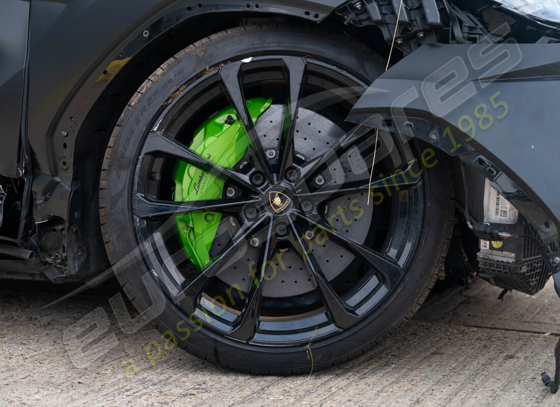 lamborghini urus (2022) con 11402, preparándose para el desmantelamiento #20