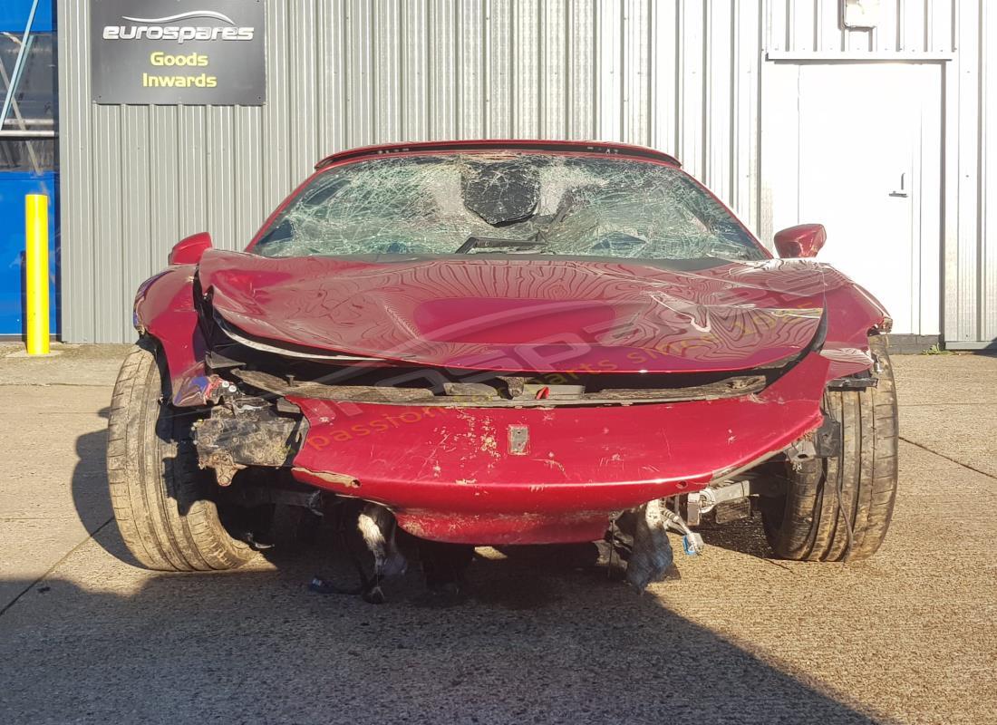 ferrari f8 spider con 940 millas, preparándose para el desmantelamiento #9