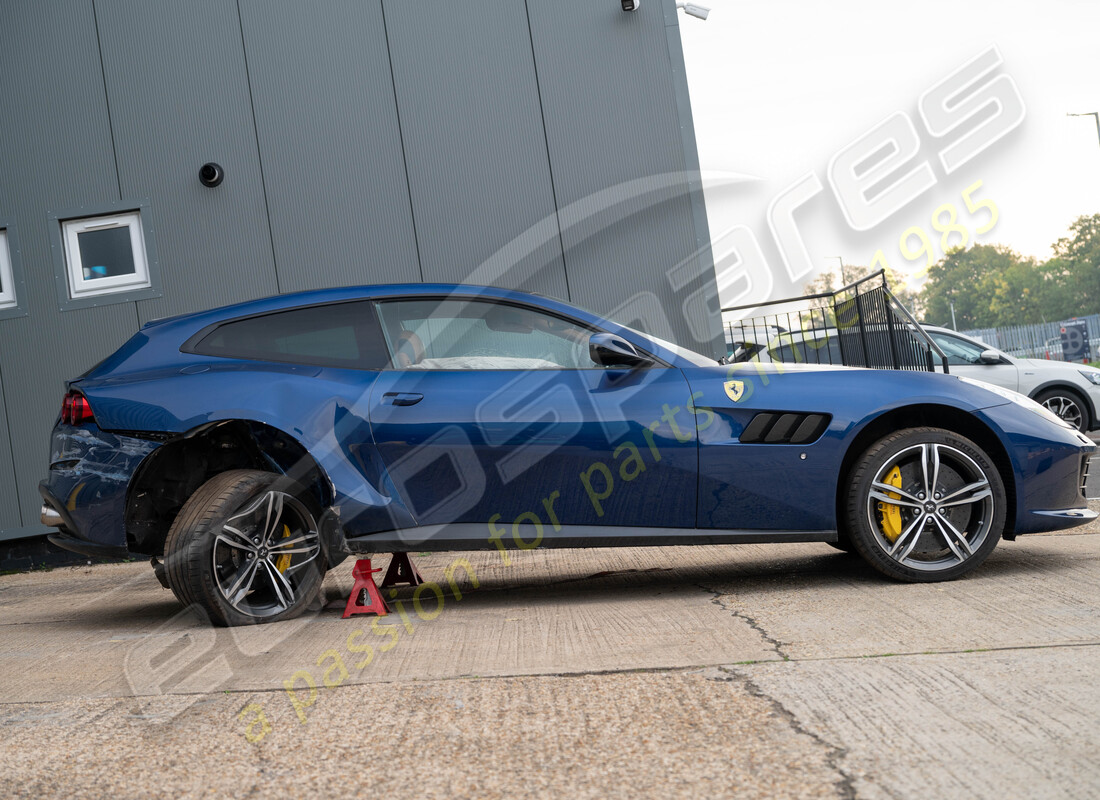 ferrari gtc4 lusso (rhd) con tbc, preparándose para el desmantelamiento #6