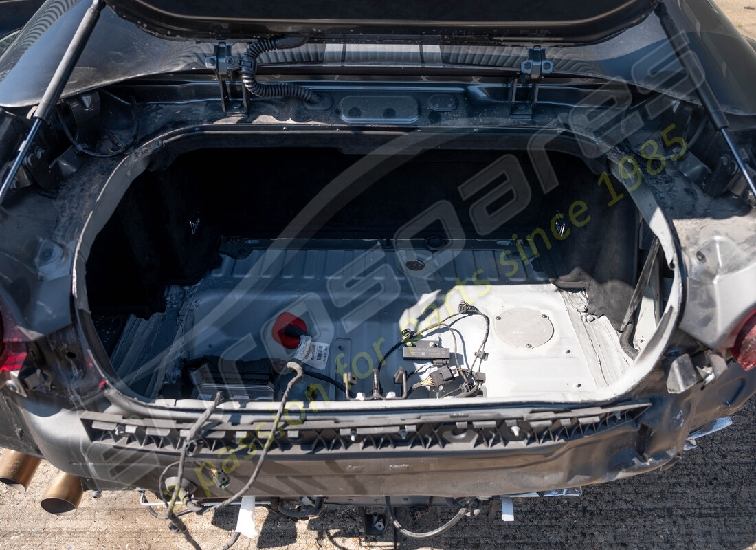 ferrari 812 gts con 620 millas, preparándose para el desmantelamiento de #20