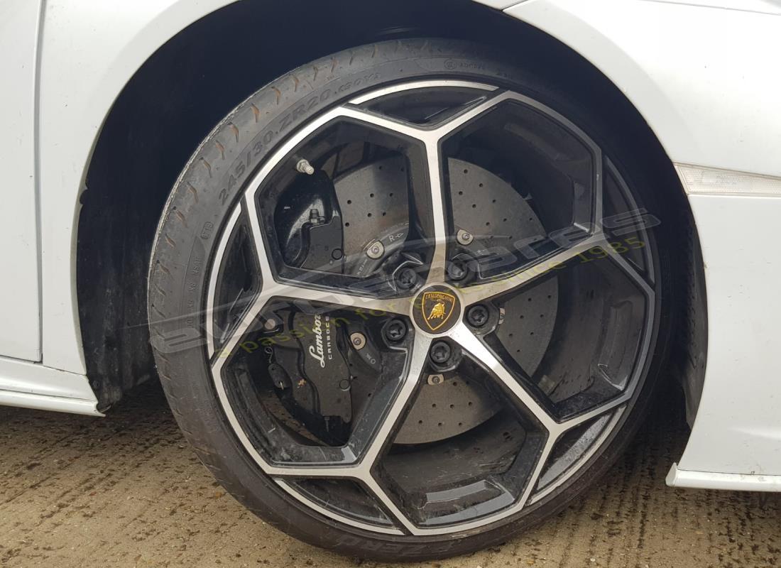 lamborghini evo coupe (2020) con 5,552 miles, preparándose para desmantelar #13