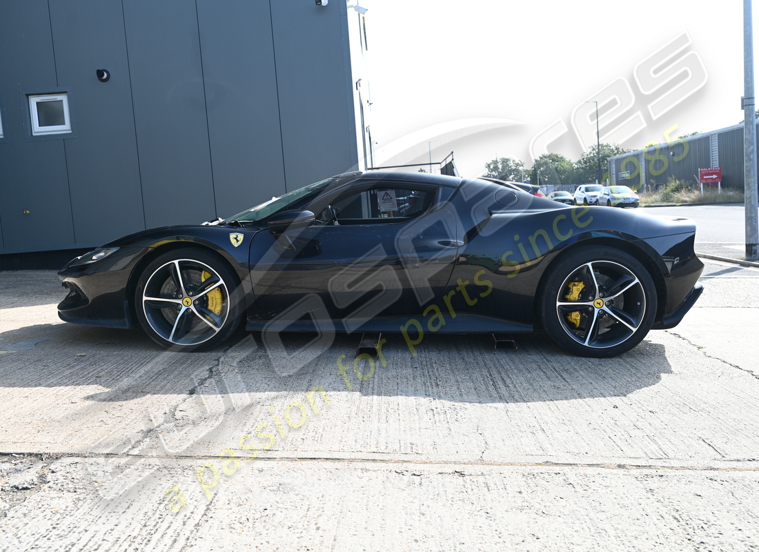 ferrari 296 gtb con un recorrido estimado de 1300 millas (por confirmar), en preparación para el desmantelamiento #2