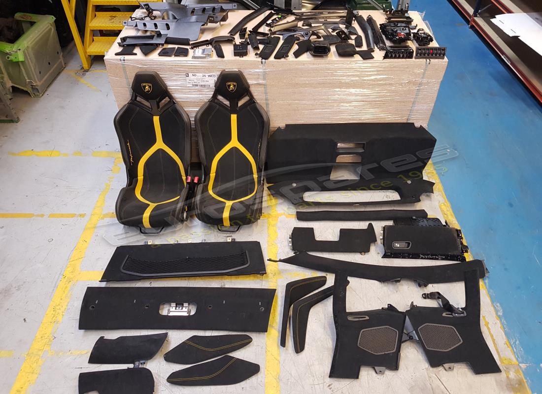 lamborghini 2018 (performante coupe) con 0 millas, preparándose para el desmantelamiento #10