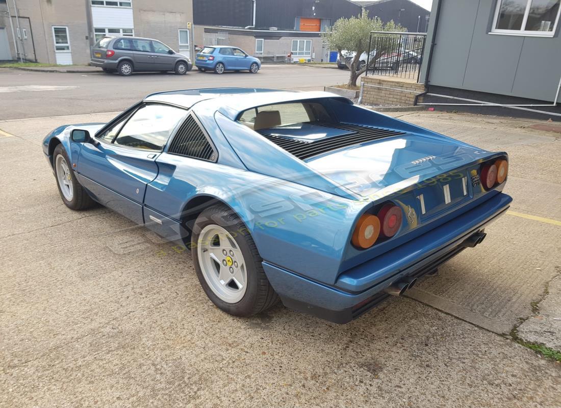 ferrari 328 (1988) con 66,645 miles, preparándose para desmantelar #3